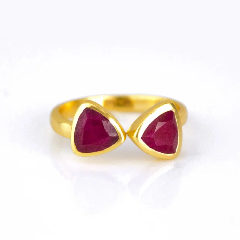 Men’s Wedding Band with Diamonds-Dyed Ruby Adjustable Bow Tie Triangle Ring