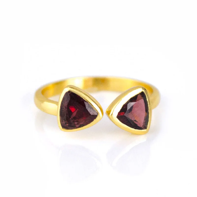 Rose Gold Band Ring-Garnet Quartz Adjustable Bow Tie Triangle Ring