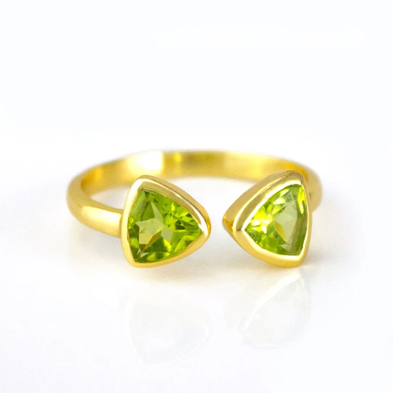 Handmade Engagement Ring-Peridot Quartz Adjustable Bow Tie Triangle Ring