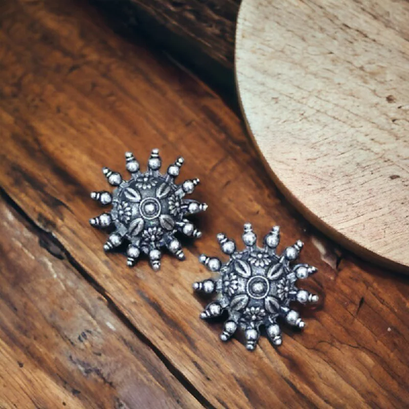 Silver Crystal Earrings-Silver Crystal Earrings-Bevy Pearls Oxidised Plated Stud Earrings