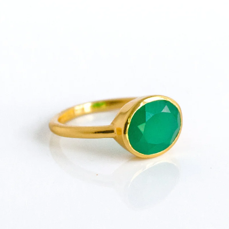 Silver Wedding Ring-Green Onyx Oval Ring : May Birthstone