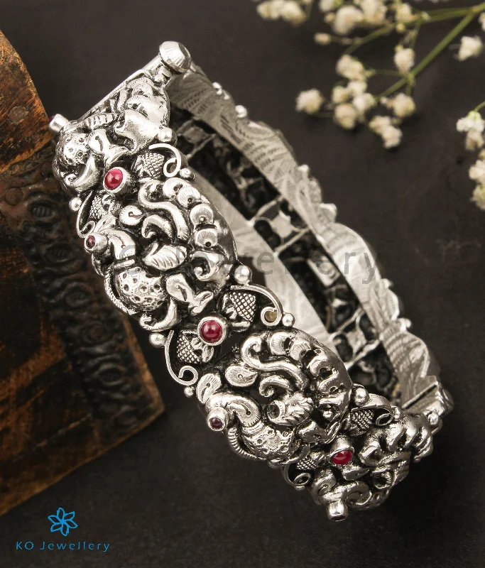 Double Cuff Bracelet-The Vrsala Silver Peacock Bracelet (Oxidised/Size 2.2/2.4/2.6/2.8)